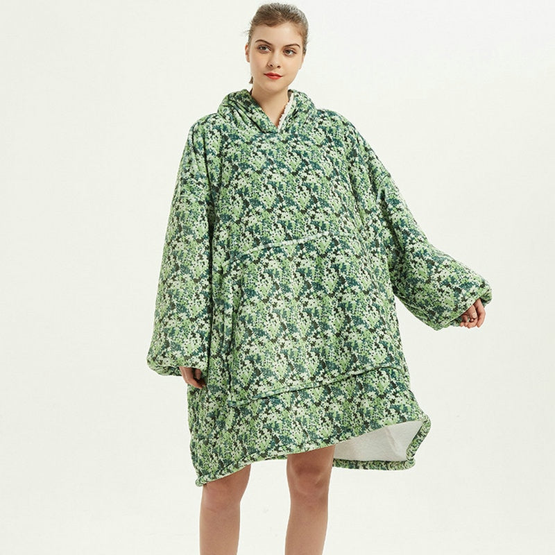 Women's Polar Poncho Green - camouflage green / unique